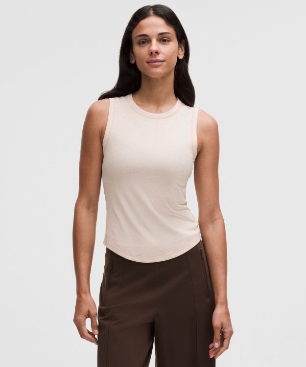 Hold Tight 女士紧身剪裁圆领背心