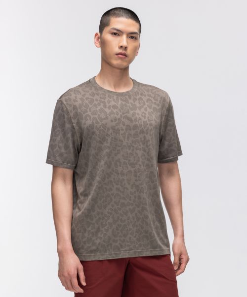 Metal Vent Tech 男士运动宽松剪裁短袖 T 恤