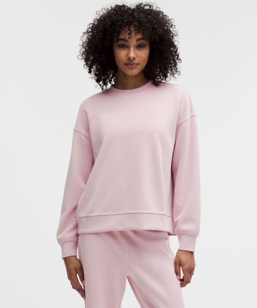 Softstreme™ 女士超宽松款圆领套头卫衣