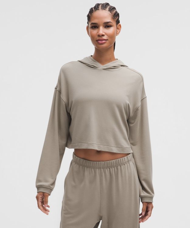 BeCalm 女士连帽衫