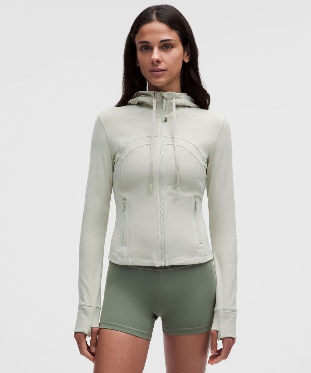 Define 女士短款连帽夹克 *Nulu™