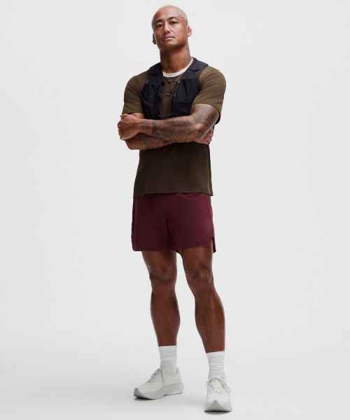 Fast and Free 男士跑步短裤 5