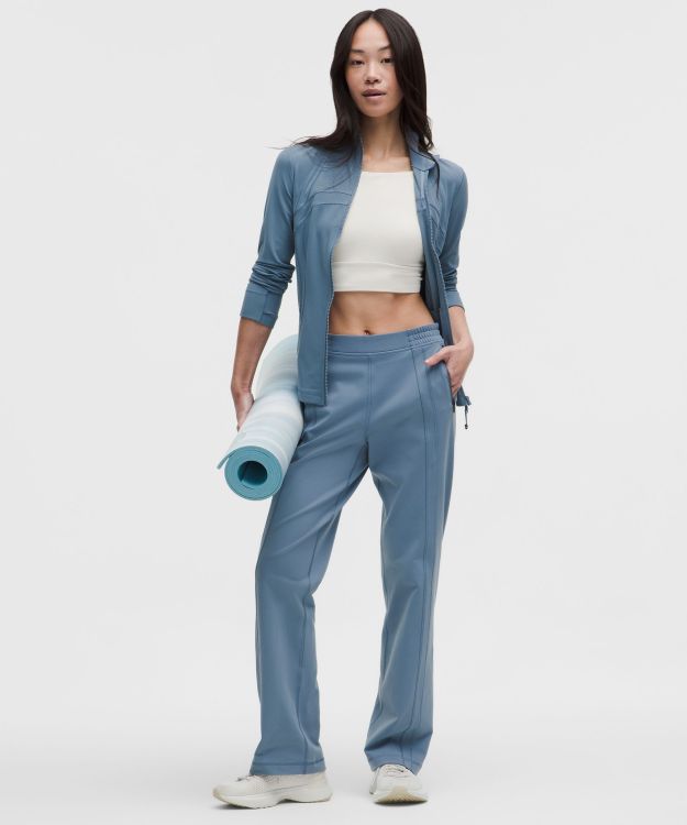 Define 女士中腰运动裤 *Luon™