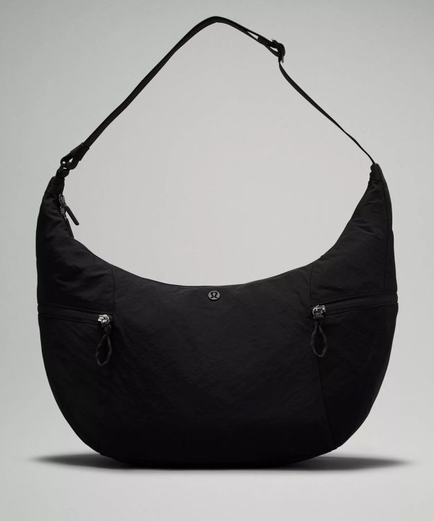 Large Slouchy 大款斜挎包