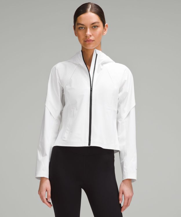 Fast and Free Waterproof 女士运动短款夹克