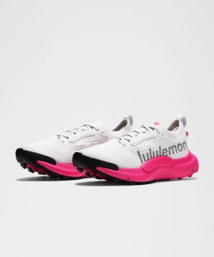 浅蒸汽灰/宝石洋红/黑