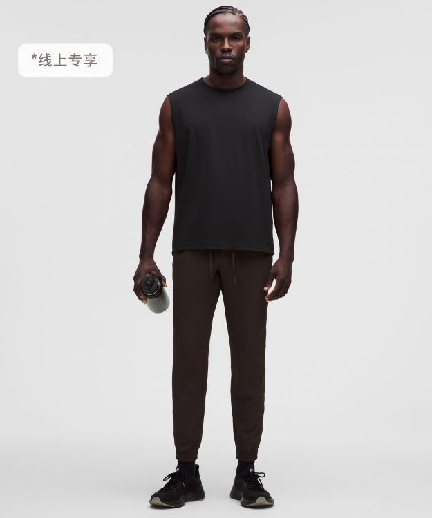 License To Train™男士纹理运动裤 *常规款
