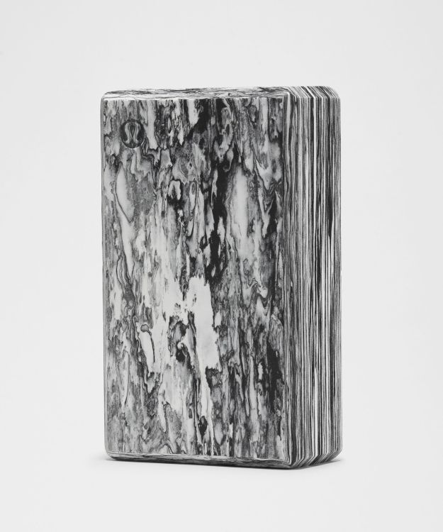 Lift and Lengthen 瑜伽砖