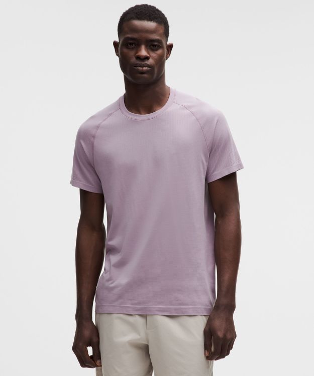 Metal Vent Tech 男士运动短袖 T 恤