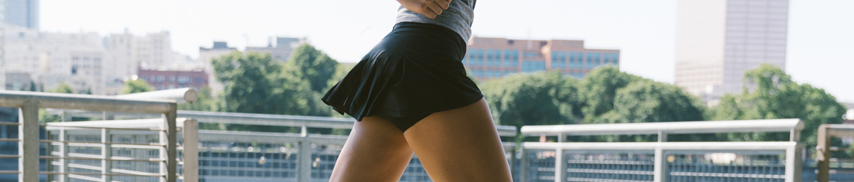 女士跑步短裤/短裙