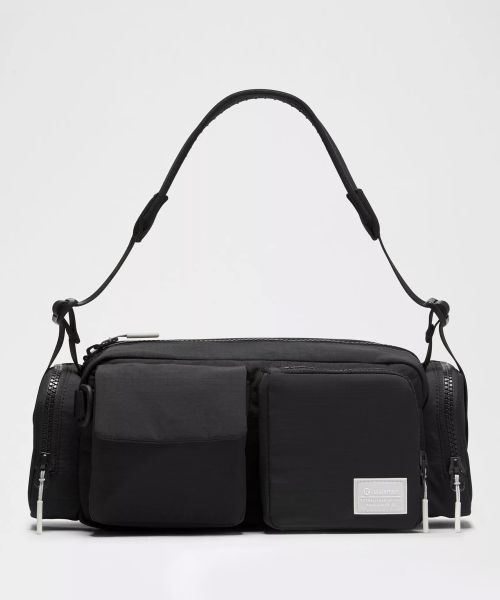 Multi-Pocket 女士多口袋设计单肩包 拒水