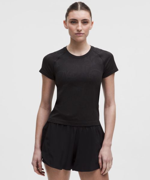 Swiftly Tech 女士运动 T 恤 2.0 Race *涡纹图案