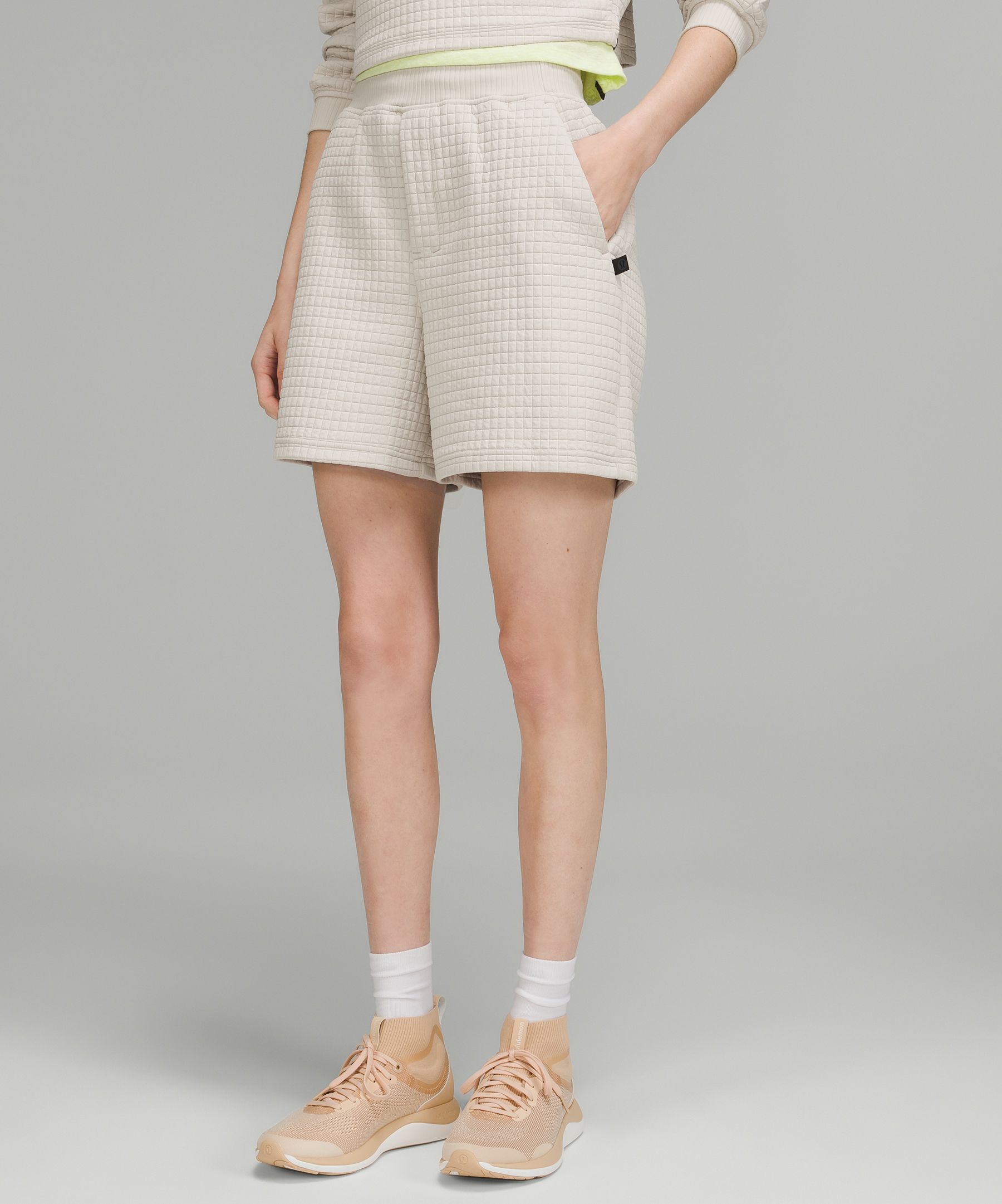 LAB Textured Grid 女士高腰短裤5.5