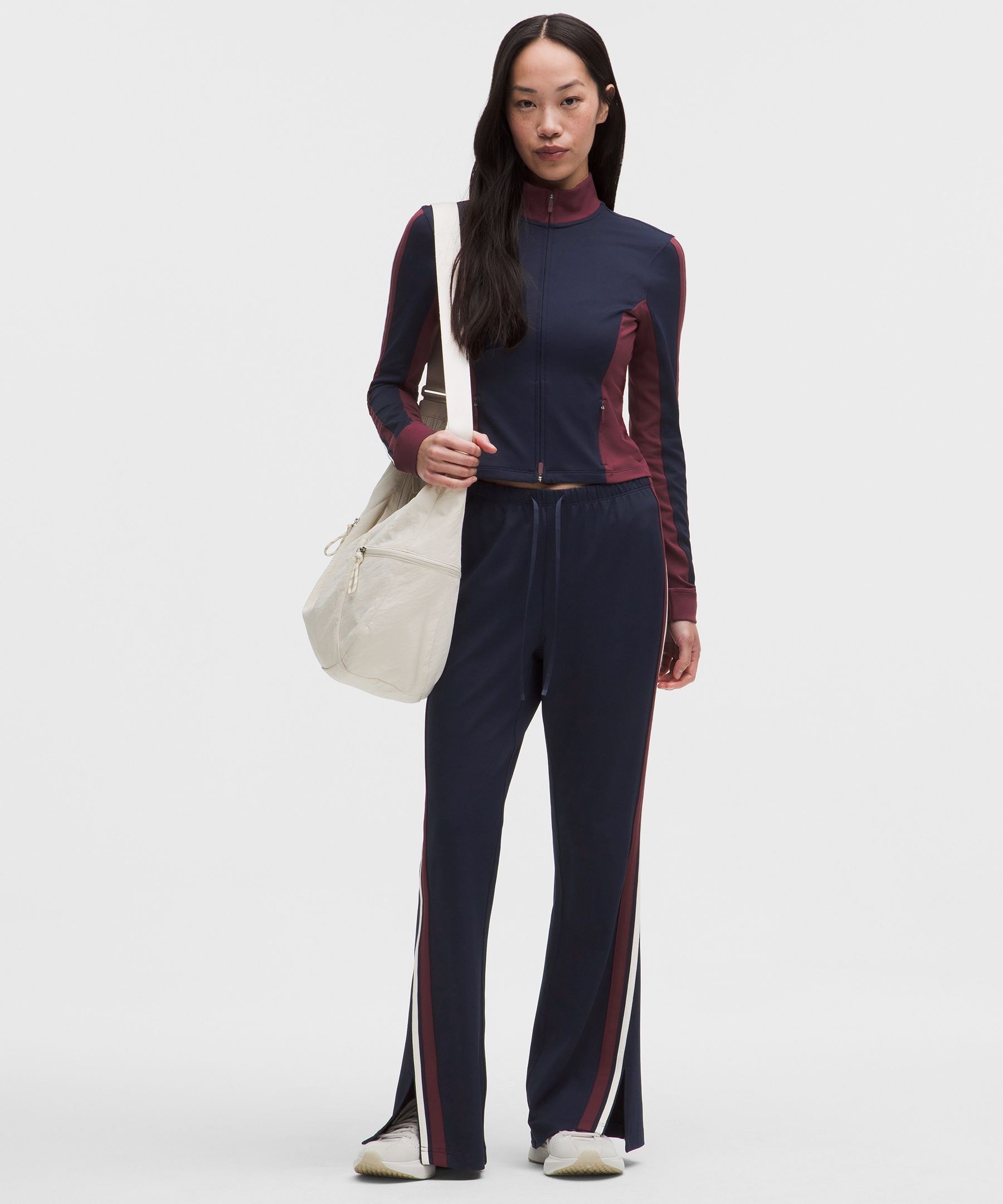 海军蓝/浅象牙白/勃艮第酒红