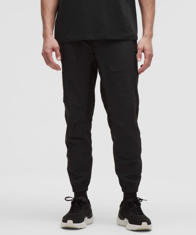 License To Train 男士运动裤 拒水