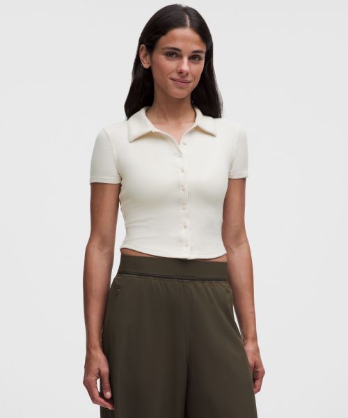 Button-Up 女士带领短袖衬衫