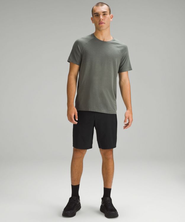 Pace Breaker 男士运动短裤 9