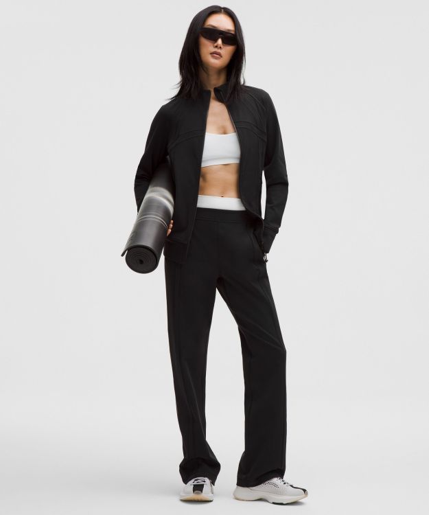 Define 女士中腰运动裤 *Luon™