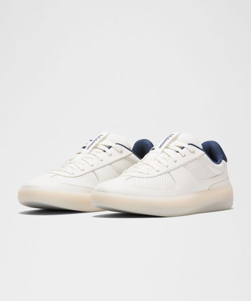 Cityverse Perforated 男士运动休闲鞋