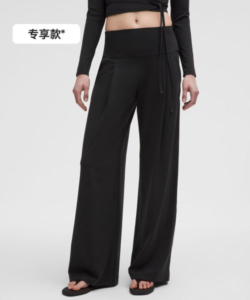 Align™ 女士运动阔腿裤 *常规款
