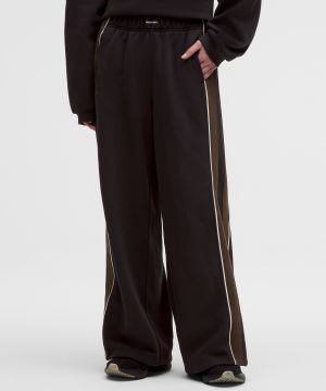 黑/胡桃棕/浅象牙白