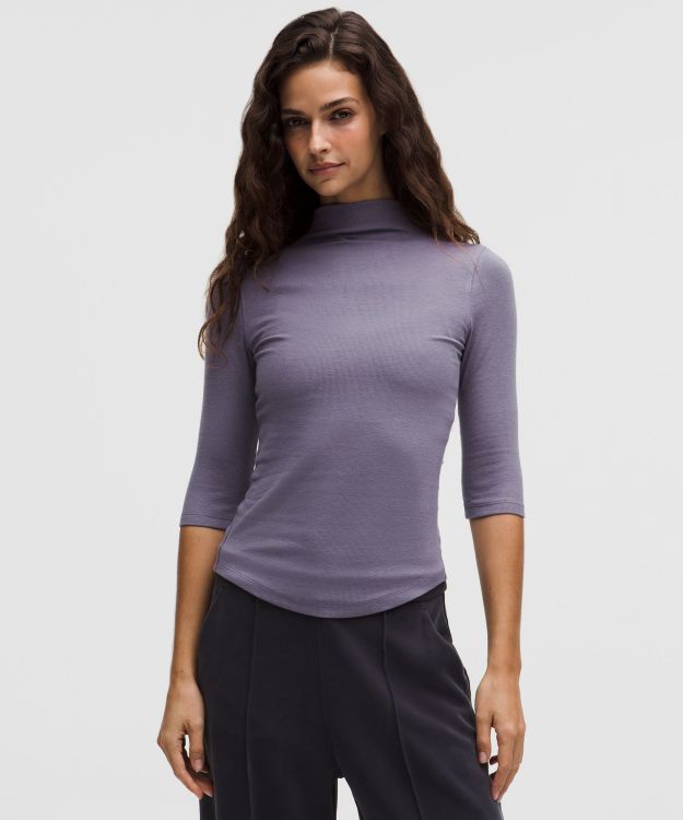 Hold Tight 女士紧身剪裁半高领中袖 T 恤