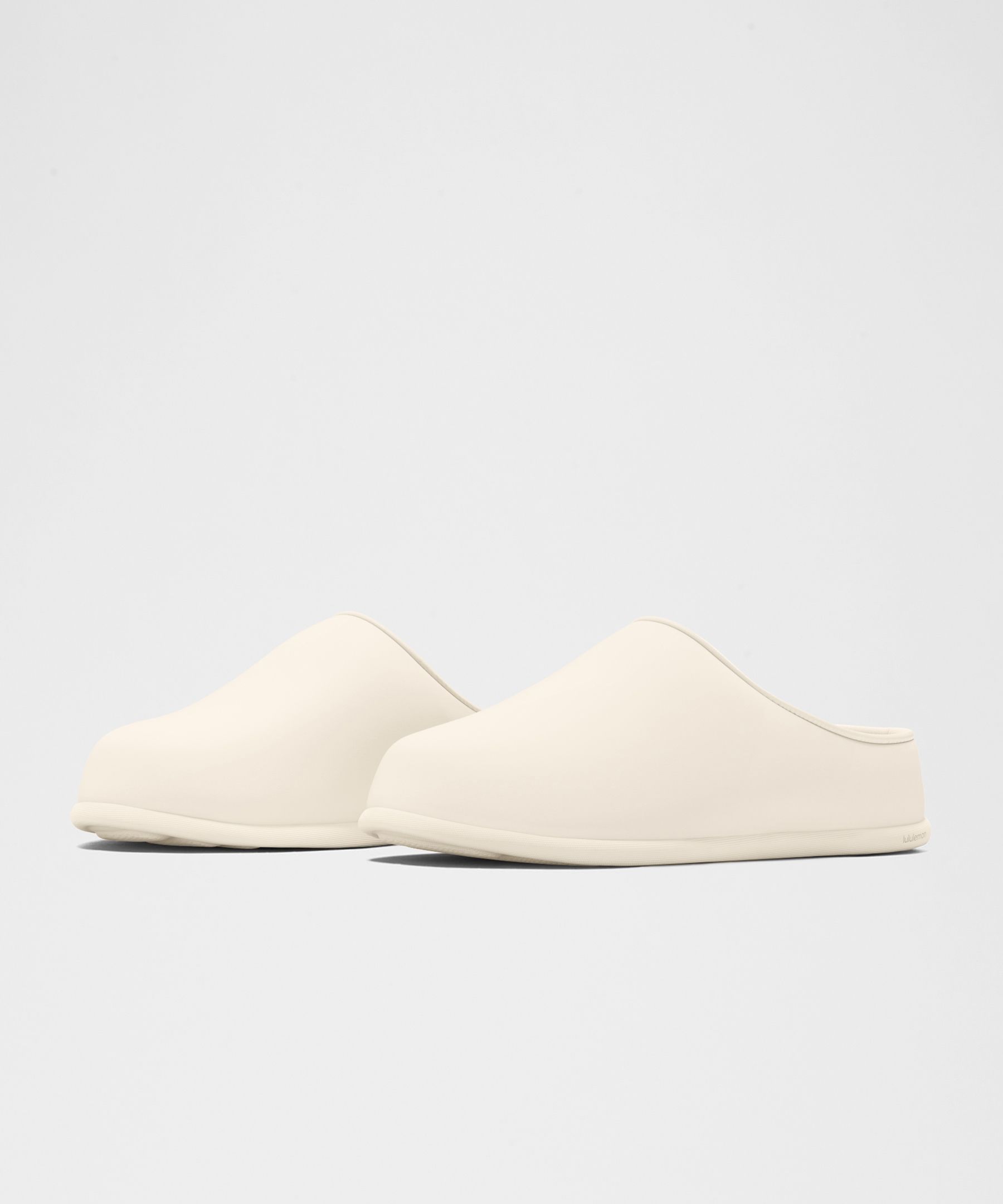 椰奶白/椰奶白/早茶褐