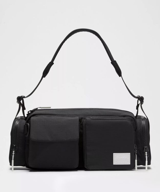 Multi-Pocket 女士多口袋设计单肩包 拒水