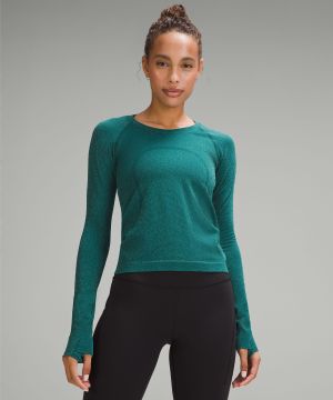 平行纹理风暴蓝绿色