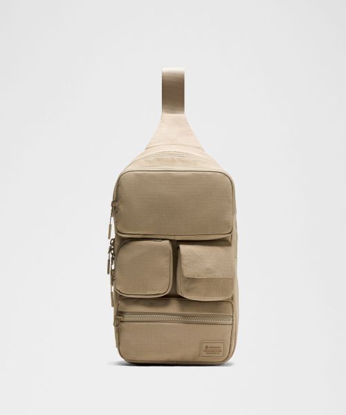 Multi-Pocket 多口袋设计单肩包