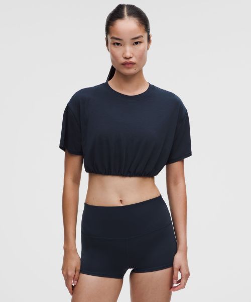 Jersey 女士训练平纹针织加短款 T 恤
