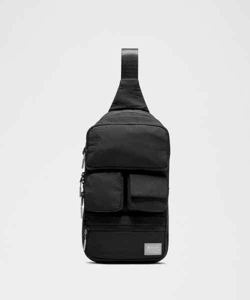 Multi-Pocket 多口袋设计单肩包