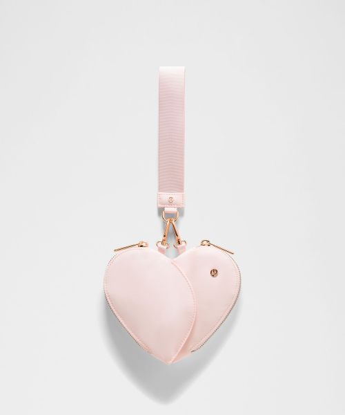 Dual Pouch 女士腕包 *心形造型