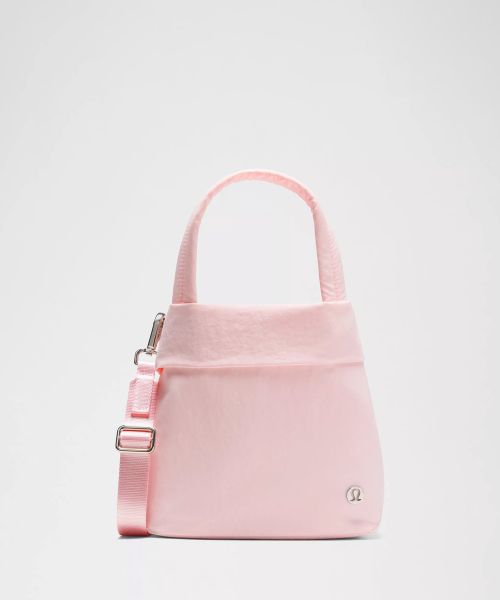 On My Level 女士小款手袋