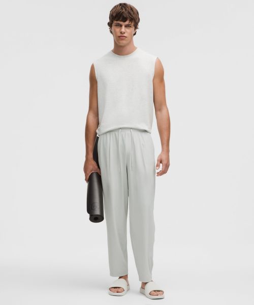 Balancer Woven 男士运动宽松剪裁长裤 *常规款