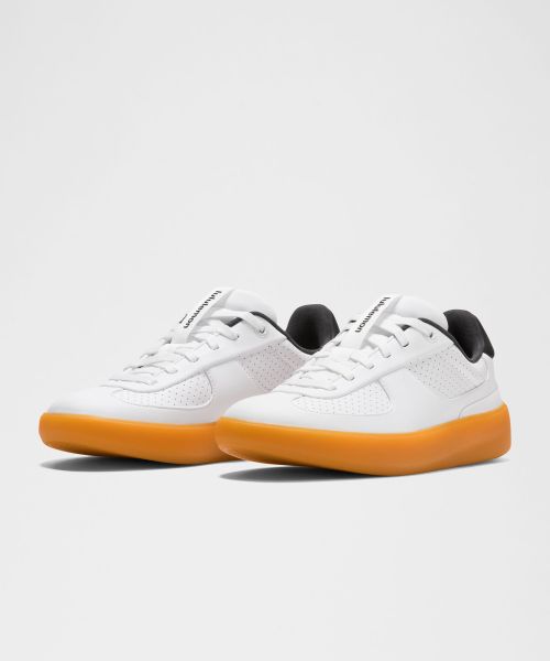 Cityverse Perforated 女士运动休闲鞋