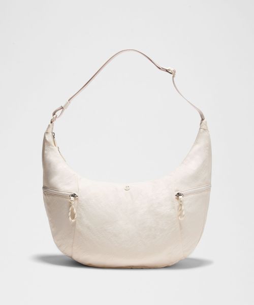 Large Slouchy 斜挎包
