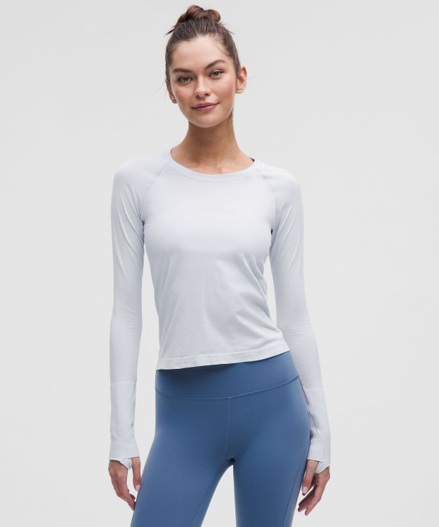 Swiftly Tech 女士运动长袖 T 恤 2.0 *Race