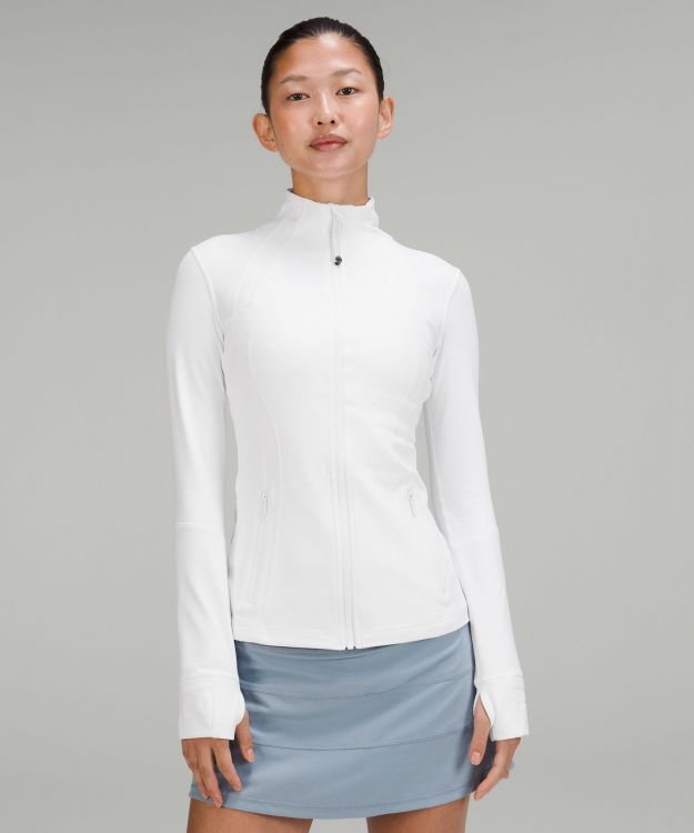 Define 女士运动夹克 *Nulu